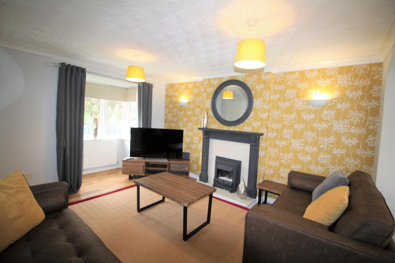 Doncaster - Warmsworth - Great Customer Feedback - 3 Bed Detached House - Private Garden & Parking Plus Garage - Quiet Cul De Sac Location - Dog Friendly - Fast Wifi - Close To Motorway Access 外观 照片