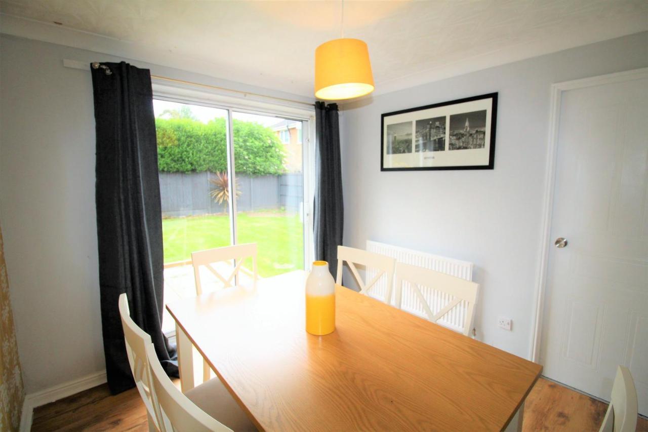Doncaster - Warmsworth - Great Customer Feedback - 3 Bed Detached House - Private Garden & Parking Plus Garage - Quiet Cul De Sac Location - Dog Friendly - Fast Wifi - Close To Motorway Access 外观 照片