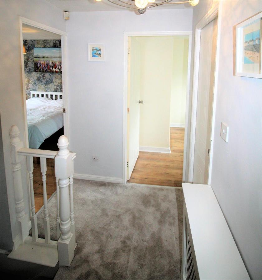 Doncaster - Warmsworth - Great Customer Feedback - 3 Bed Detached House - Private Garden & Parking Plus Garage - Quiet Cul De Sac Location - Dog Friendly - Fast Wifi - Close To Motorway Access 外观 照片